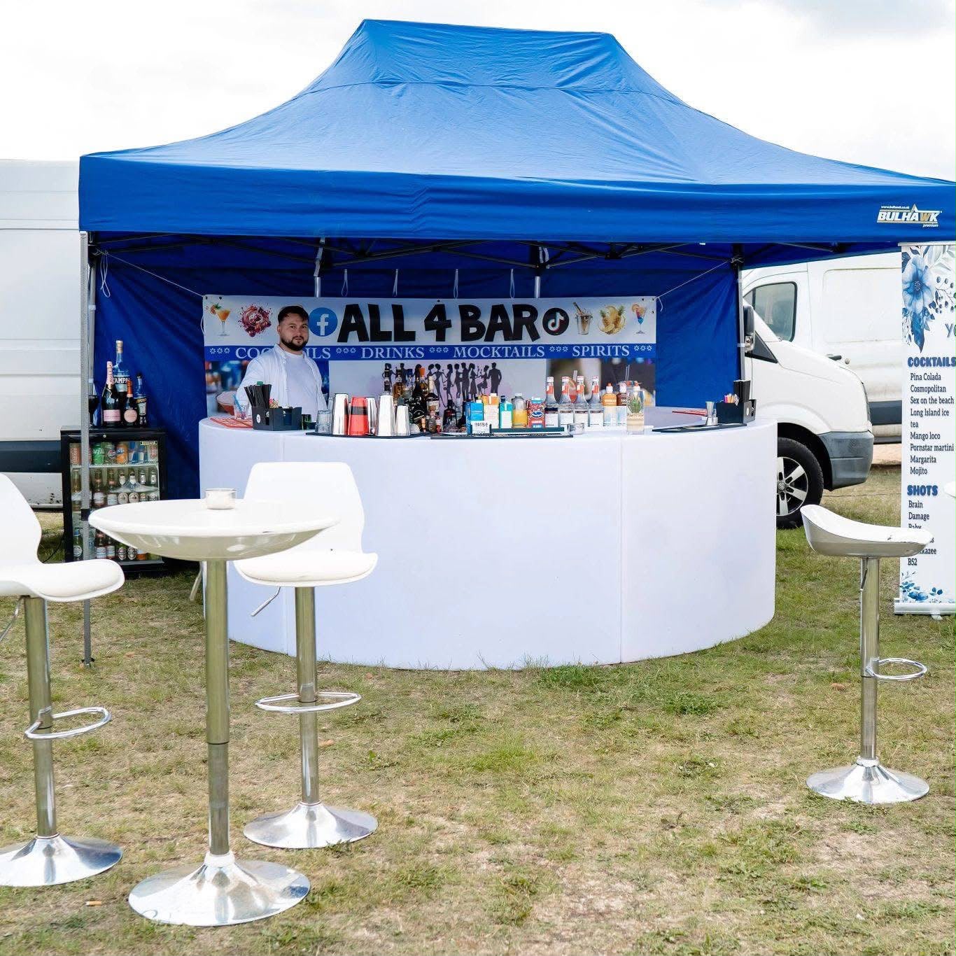 Corporate Events with a mobile cocktail bar